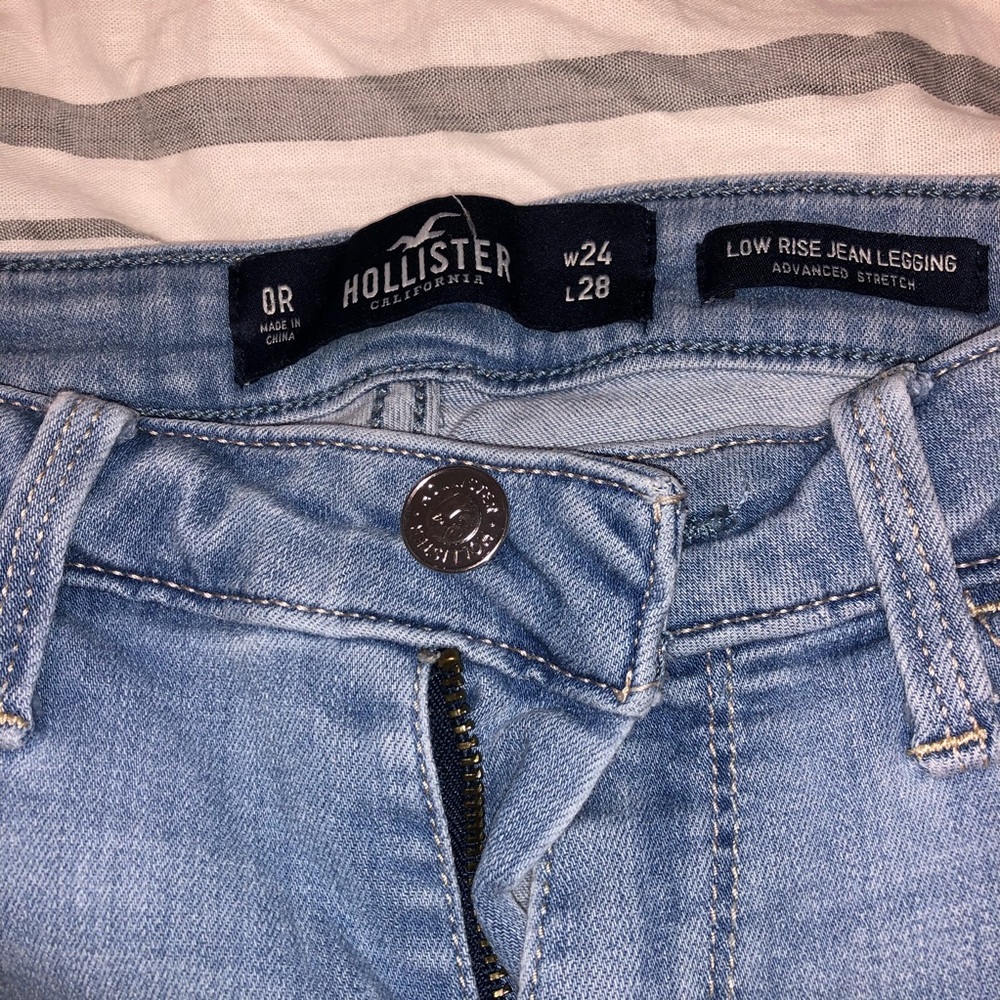 Hollister Jeggings - Picture 3 of 3